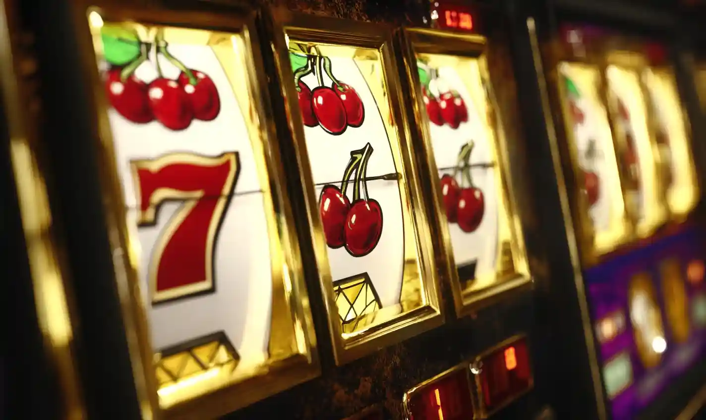 the economics of online gambling